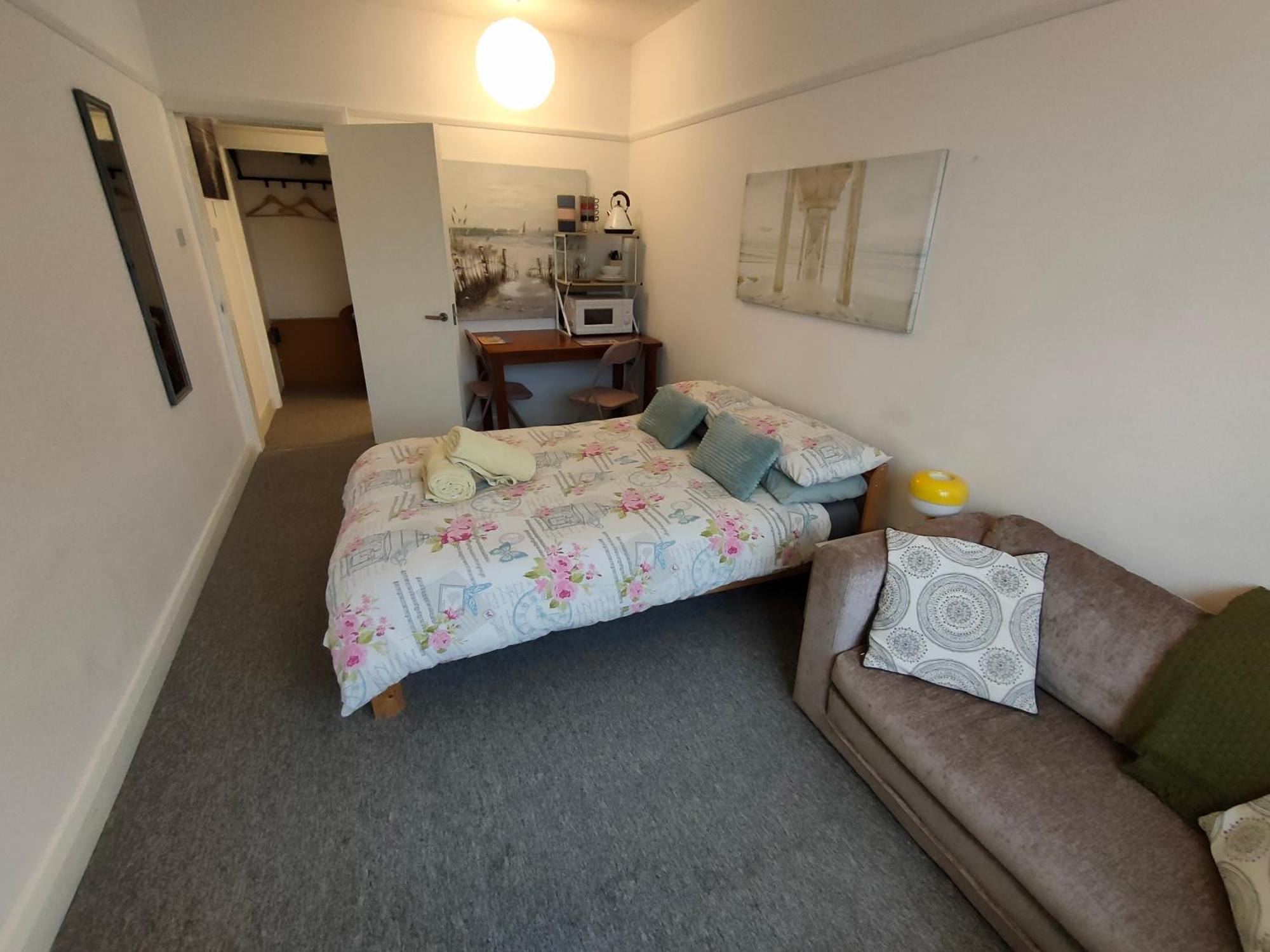Guest Suite 50M From The Beach Богнър Реджис Екстериор снимка